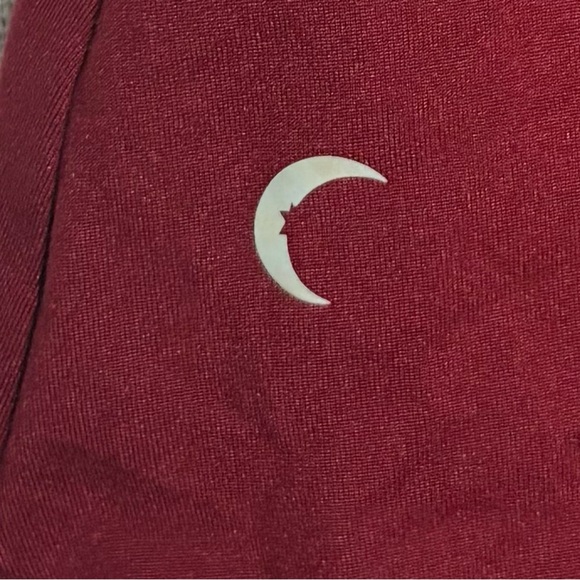 ZYIA Red Cut Out Backless Tank Top - Picture 2 of 4